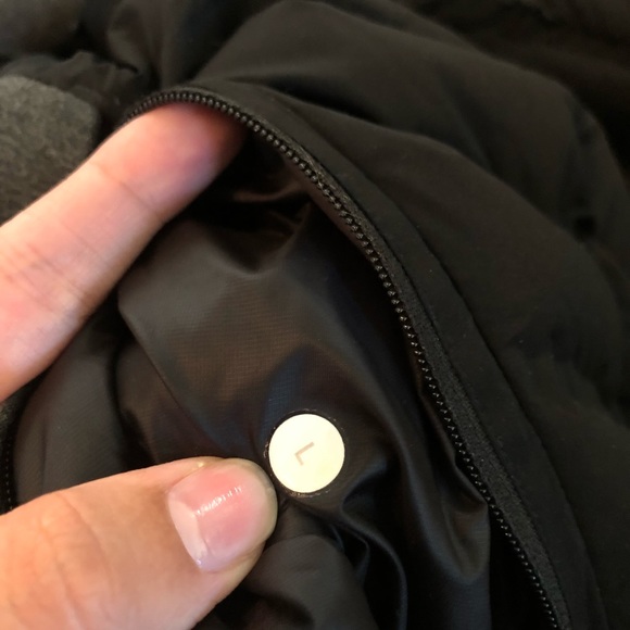 Lululemon Mens Division Down Jacket Black Gray - Picture 5 of 6